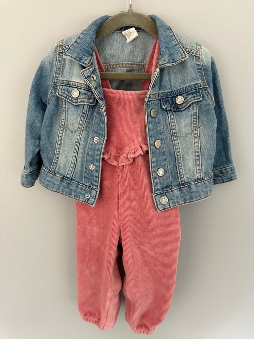 H&M Light Blue Denim Jacket with Pink Corduroy Overalls : 6-9months